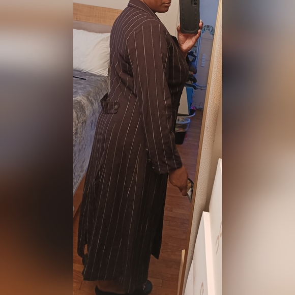 Gorgeous Brown Pinstripe Blazer Dress/Jacket - Picture 3 of 9